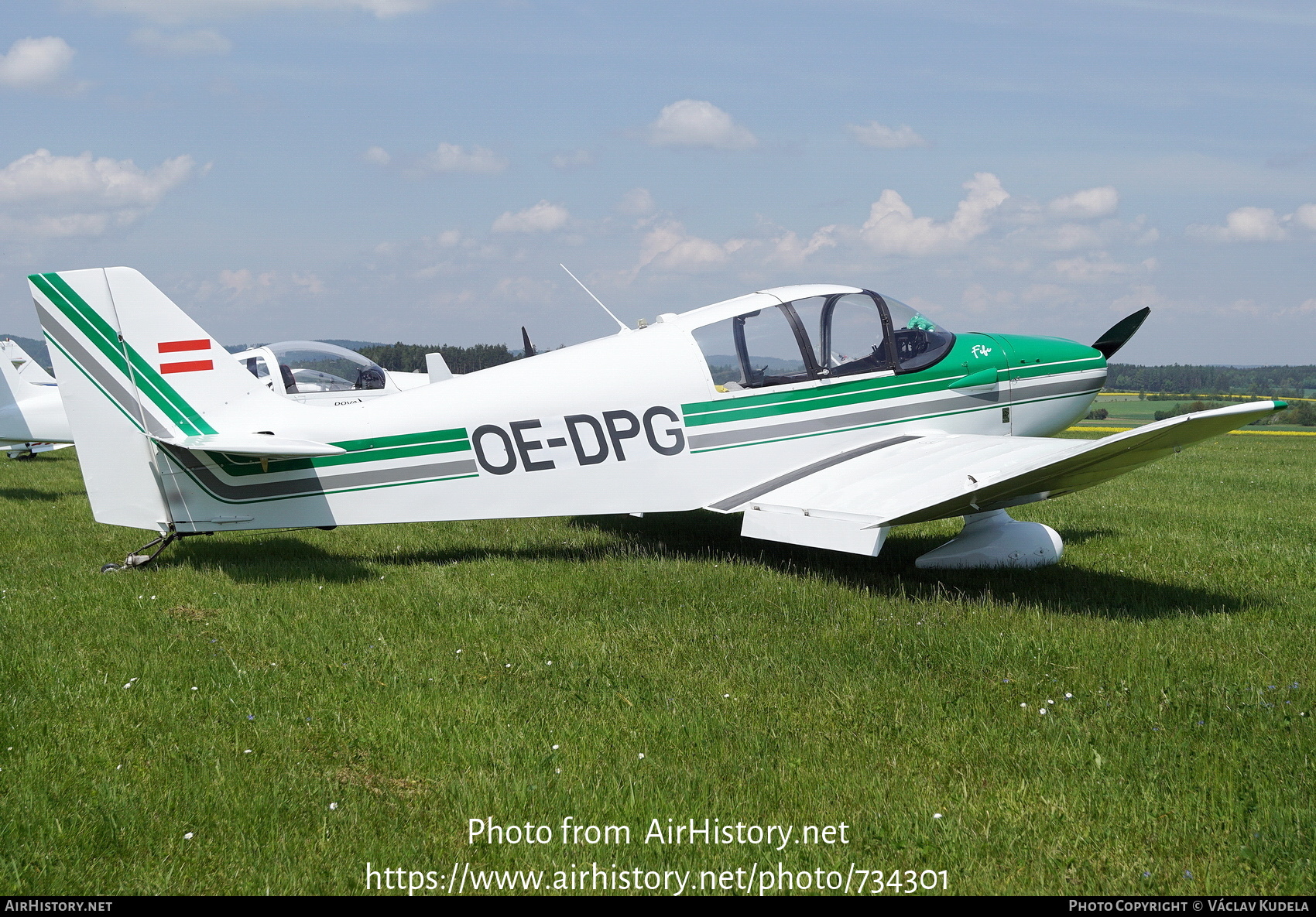 Aircraft Photo of OE-DPG | Robin DR-220 2 + 2 | AirHistory.net #734301