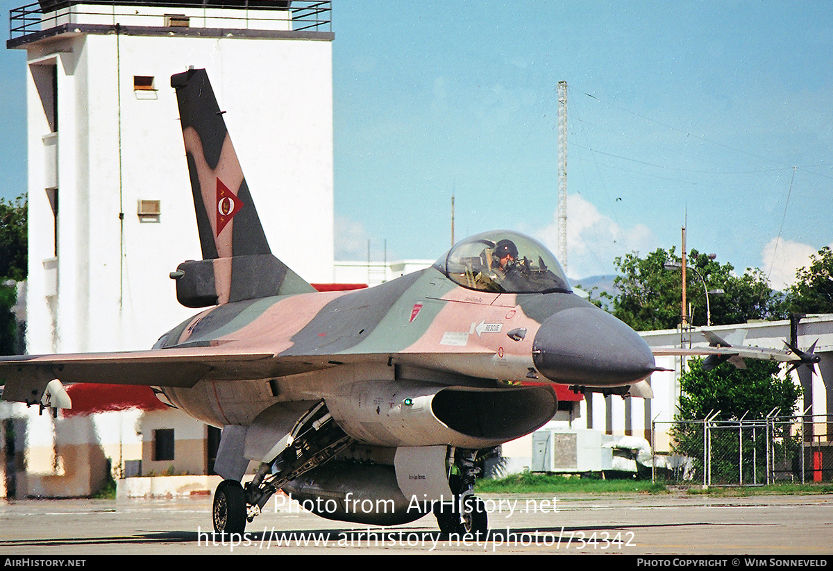 Aircraft Photo of 4827 | General Dynamics F-16A Fighting Falcon | Venezuela - Air Force | AirHistory.net #734342