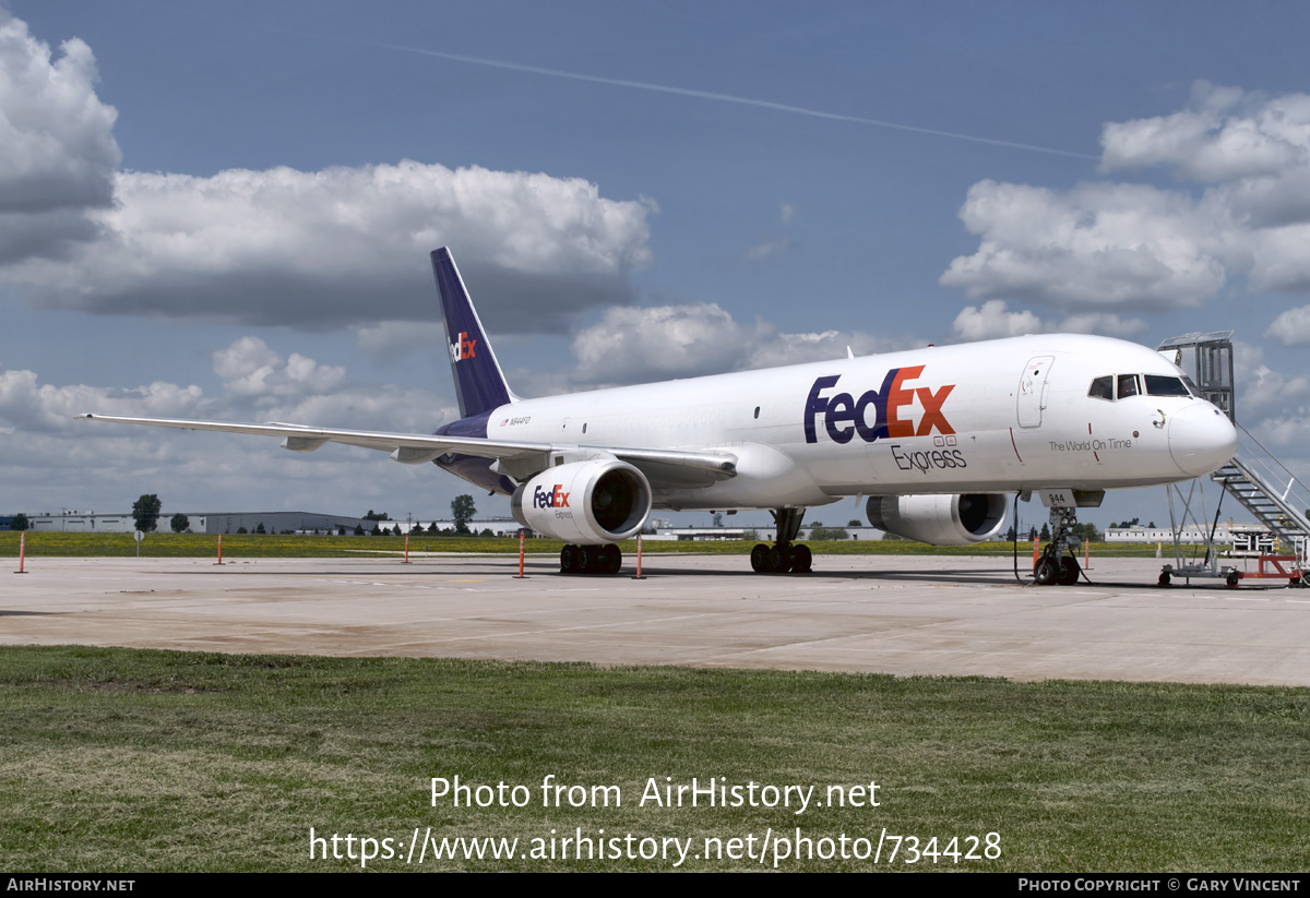 Aircraft Photo of N944FD | Boeing 757-2G5(SF) | FedEx Express - Federal Express | AirHistory.net #734428