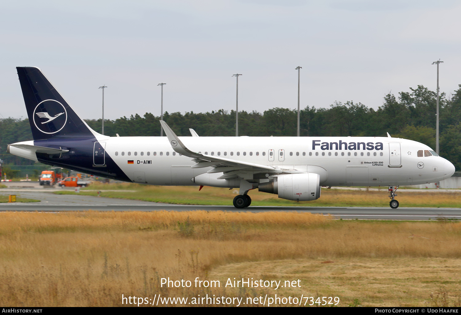 Aircraft Photo of D-AIWI | Airbus A320-214 | Lufthansa | AirHistory.net #734529