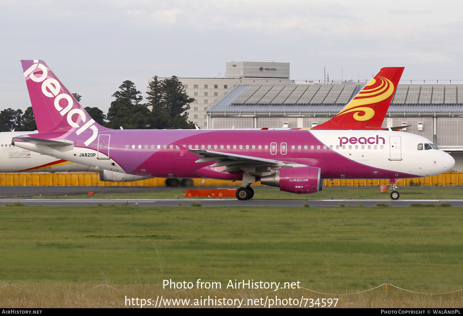 Aircraft Photo of JA820P | Airbus A320-214 | Peach Aviation | AirHistory.net #734597