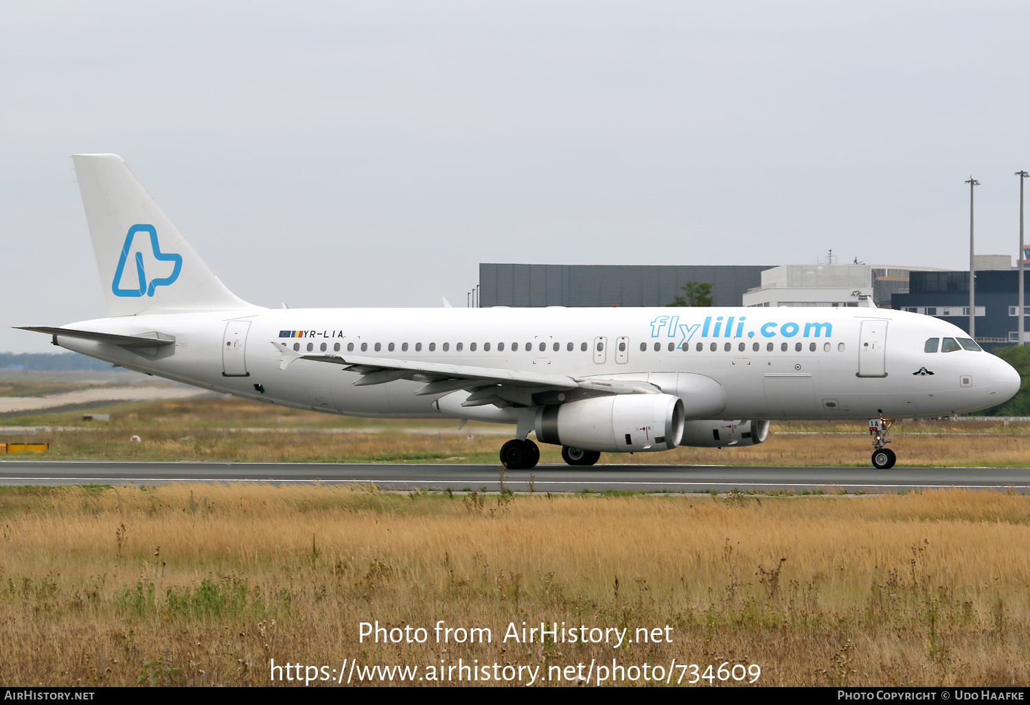 Aircraft Photo of YR-LIA | Airbus A320-232 | Fly Lili | AirHistory.net #734609