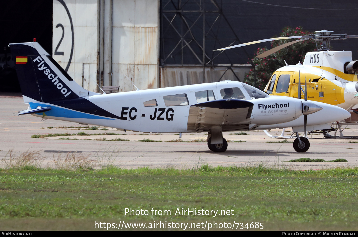 Aircraft Photo of EC-JZG | Piper PA-34-200T Seneca II | AirHistory.net #734685