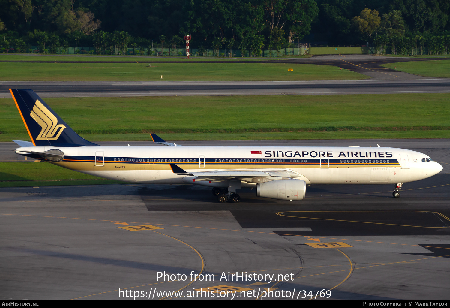 Aircraft Photo of 9V-STP | Airbus A330-343E | Singapore Airlines | AirHistory.net #734769