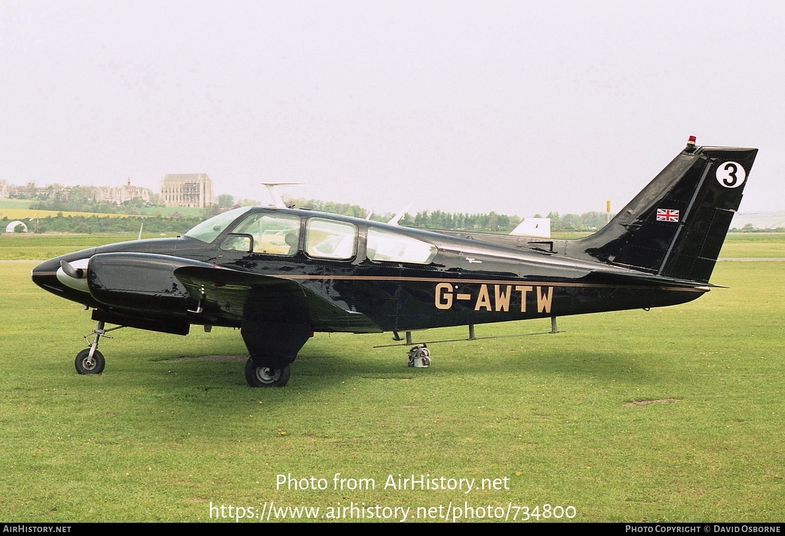 Aircraft Photo of G-AWTW | Beech 95-B55 Baron | AirHistory.net #734800