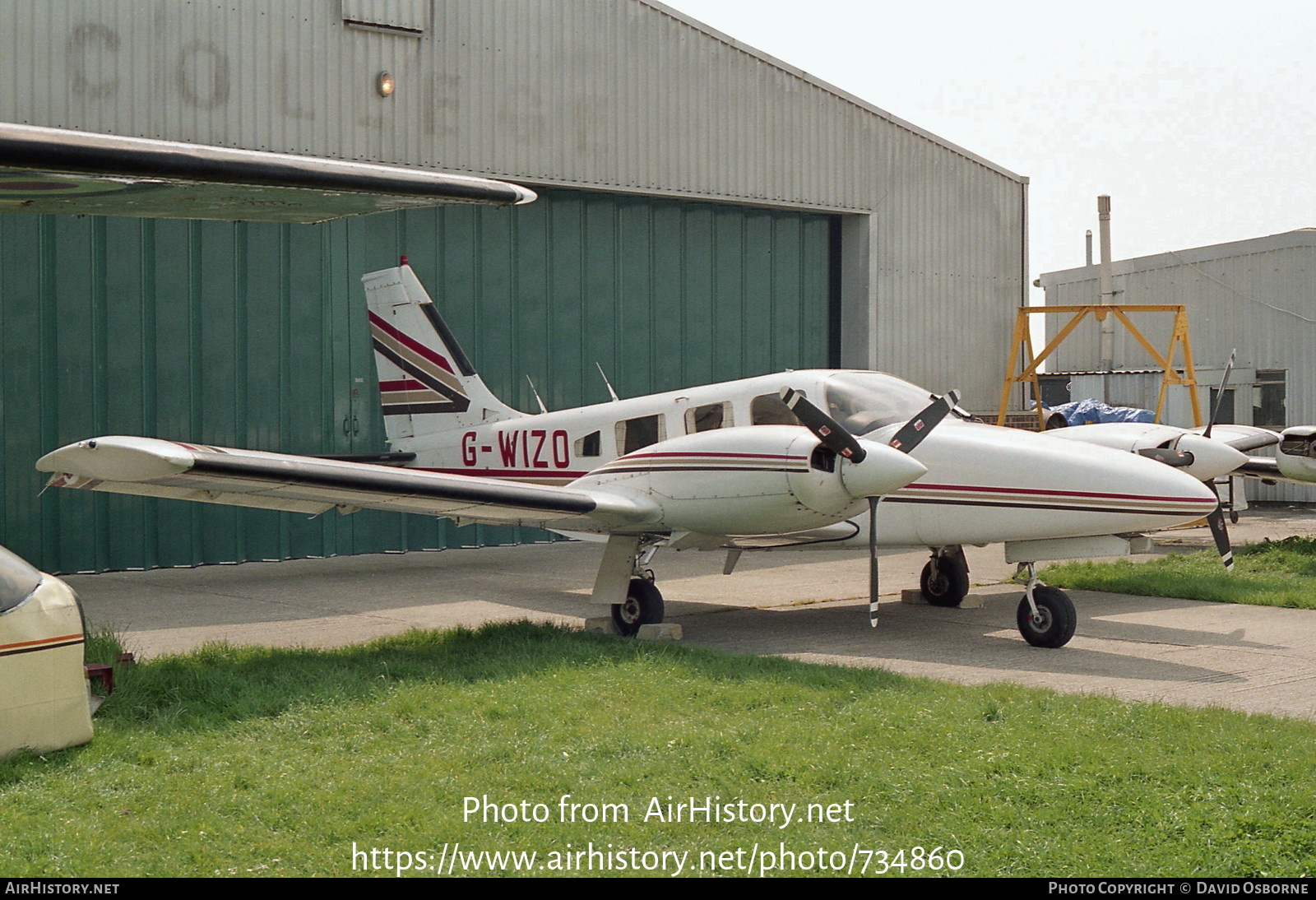 Aircraft Photo of G-WIZO | Piper PA-34-220T Seneca III | AirHistory.net #734860