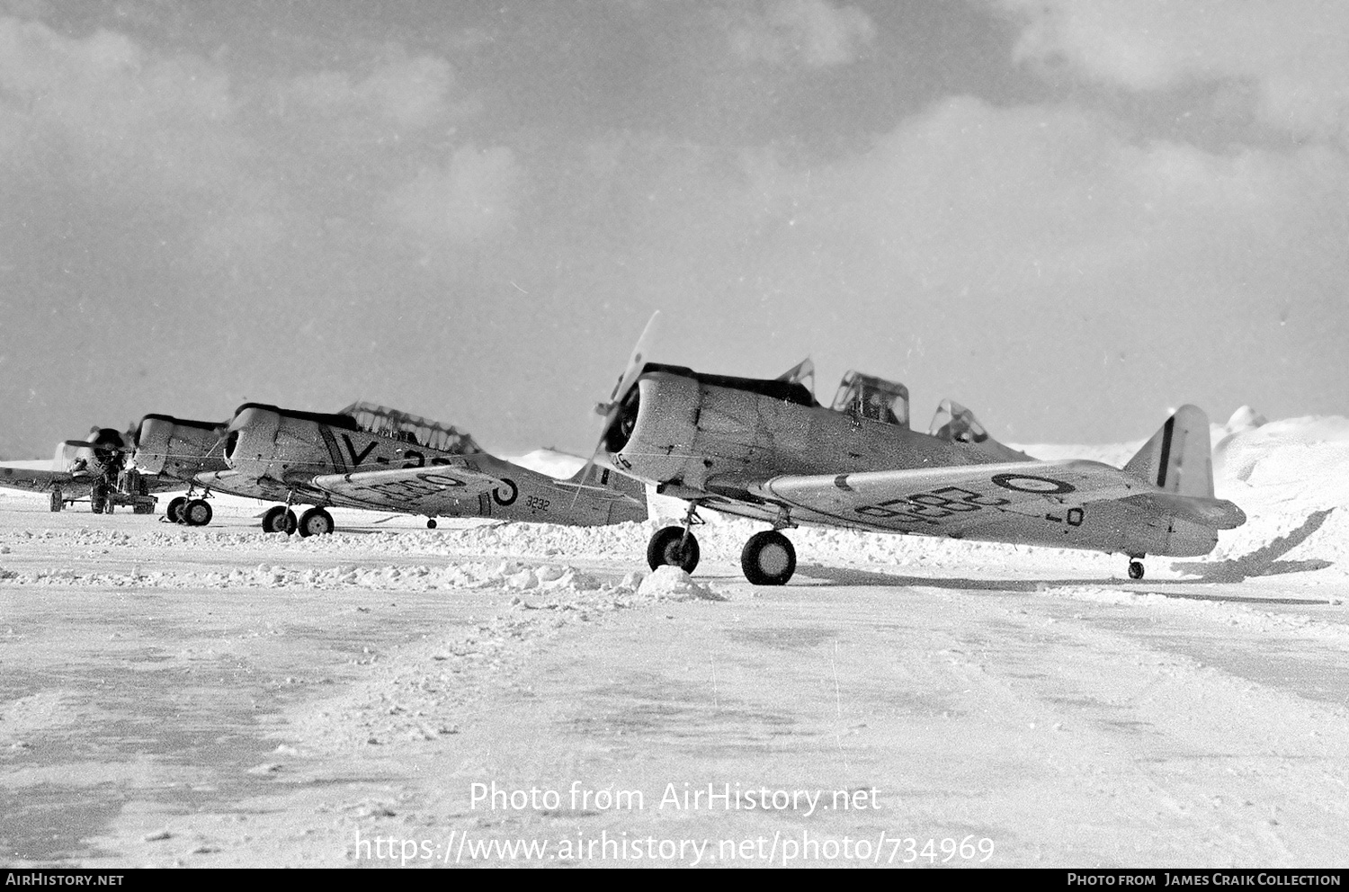 Aircraft Photo of 2826 | North American AT-16 Harvard IIA | AirHistory.net #734969