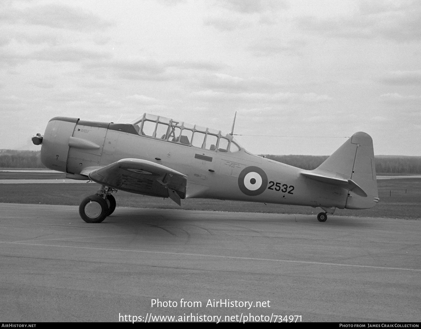 Aircraft Photo of 2532 | North American AT-16 Harvard IIA | Canada - Air Force | AirHistory.net #734971