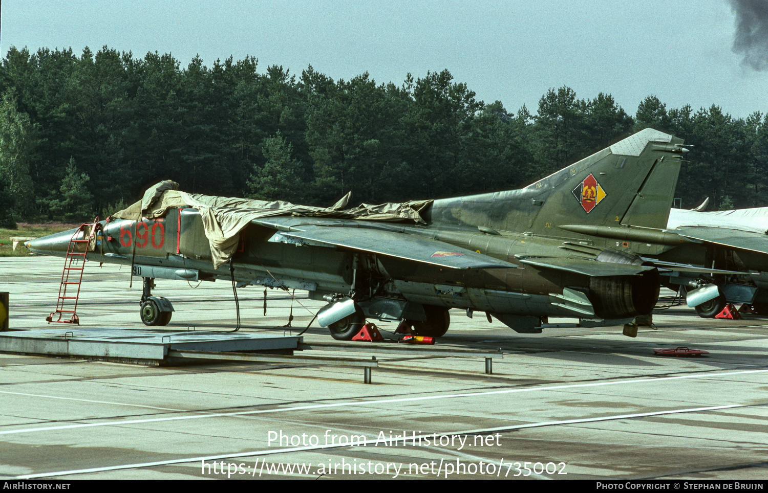 Aircraft Photo of 690 | Mikoyan-Gurevich MiG-23BN | East Germany - Air Force | AirHistory.net #735002