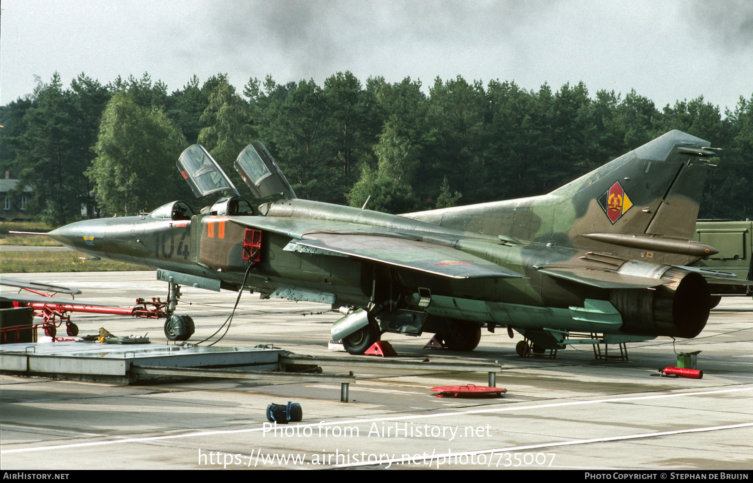 Aircraft Photo of 104 | Mikoyan-Gurevich MiG-23UB | East Germany - Air Force | AirHistory.net #735007