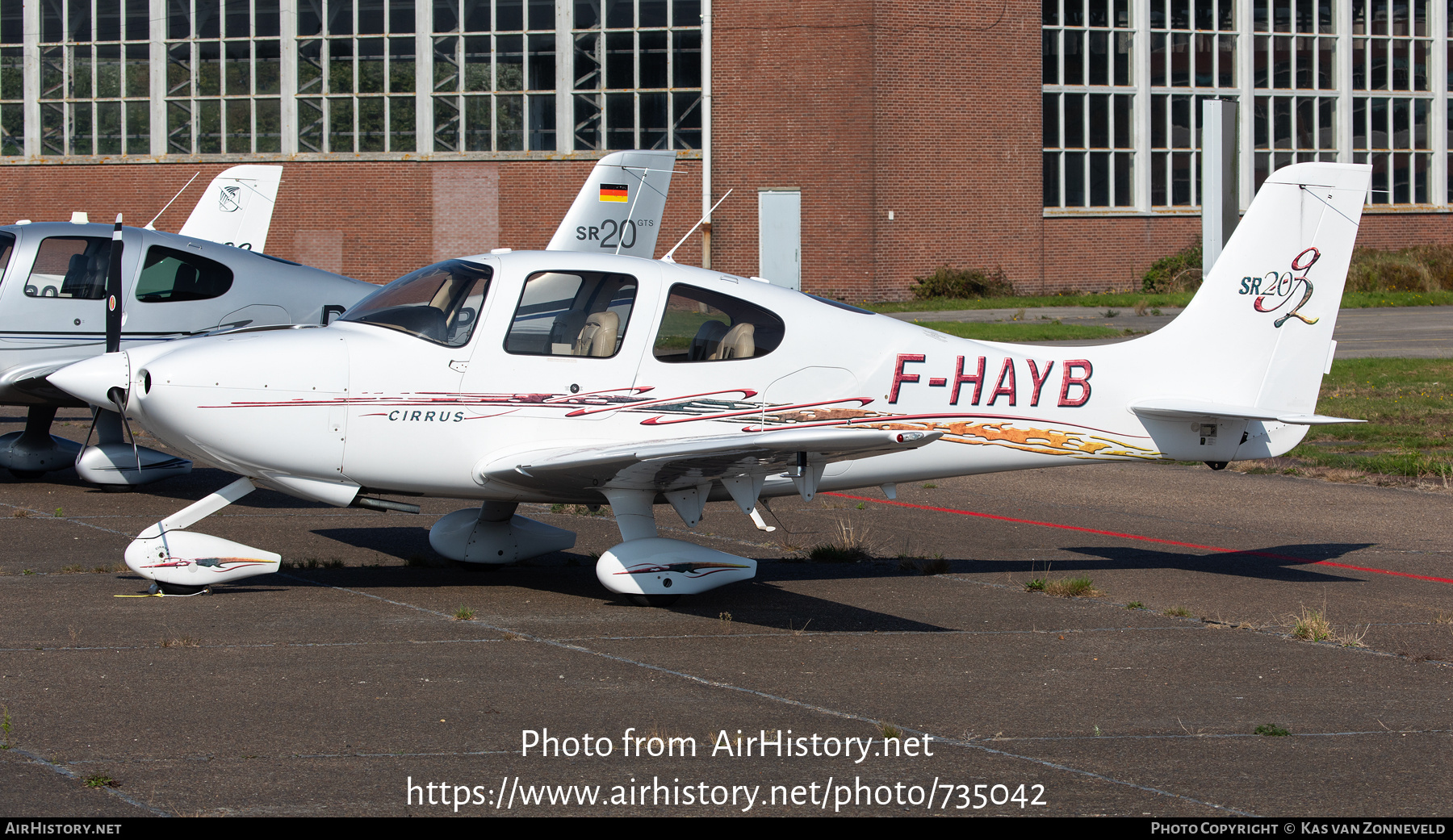 Aircraft Photo of F-HAYB | Cirrus SR-20 G2 | AirHistory.net #735042