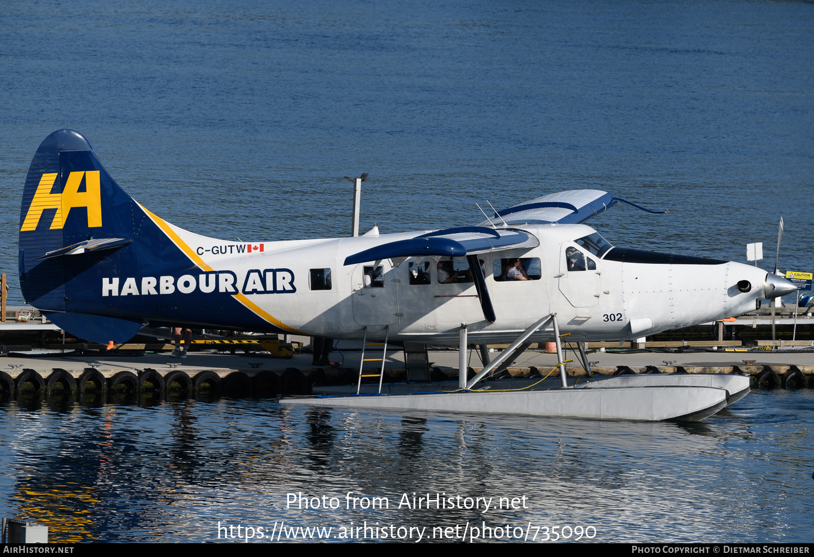 Aircraft Photo of C-GUTW | Vazar DHC-3T Turbine Otter | Harbour Air | AirHistory.net #735090