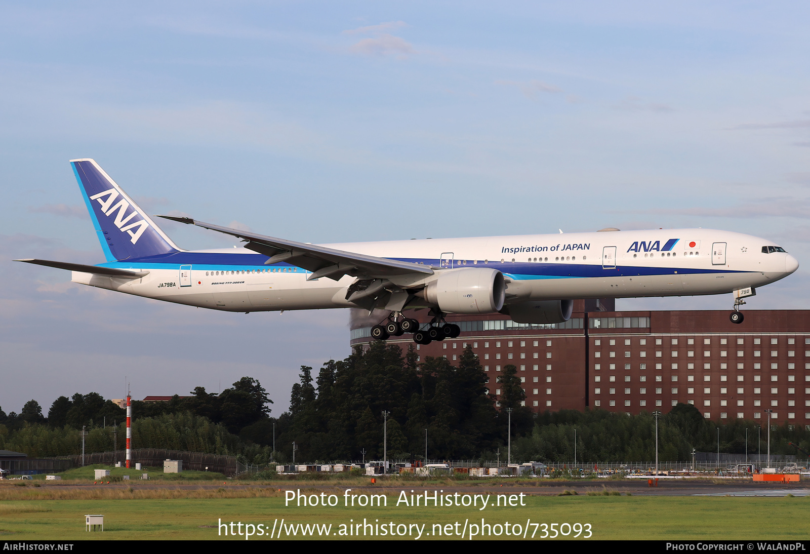 Aircraft Photo of JA798A | Boeing 777-300/ER | All Nippon Airways - ANA | AirHistory.net #735093