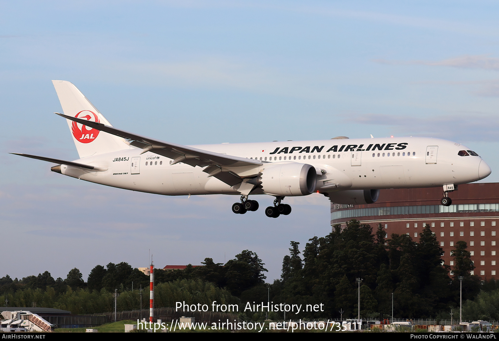 Aircraft Photo of JA845J | Boeing 787-8 Dreamliner | Japan Airlines - JAL | AirHistory.net #735111