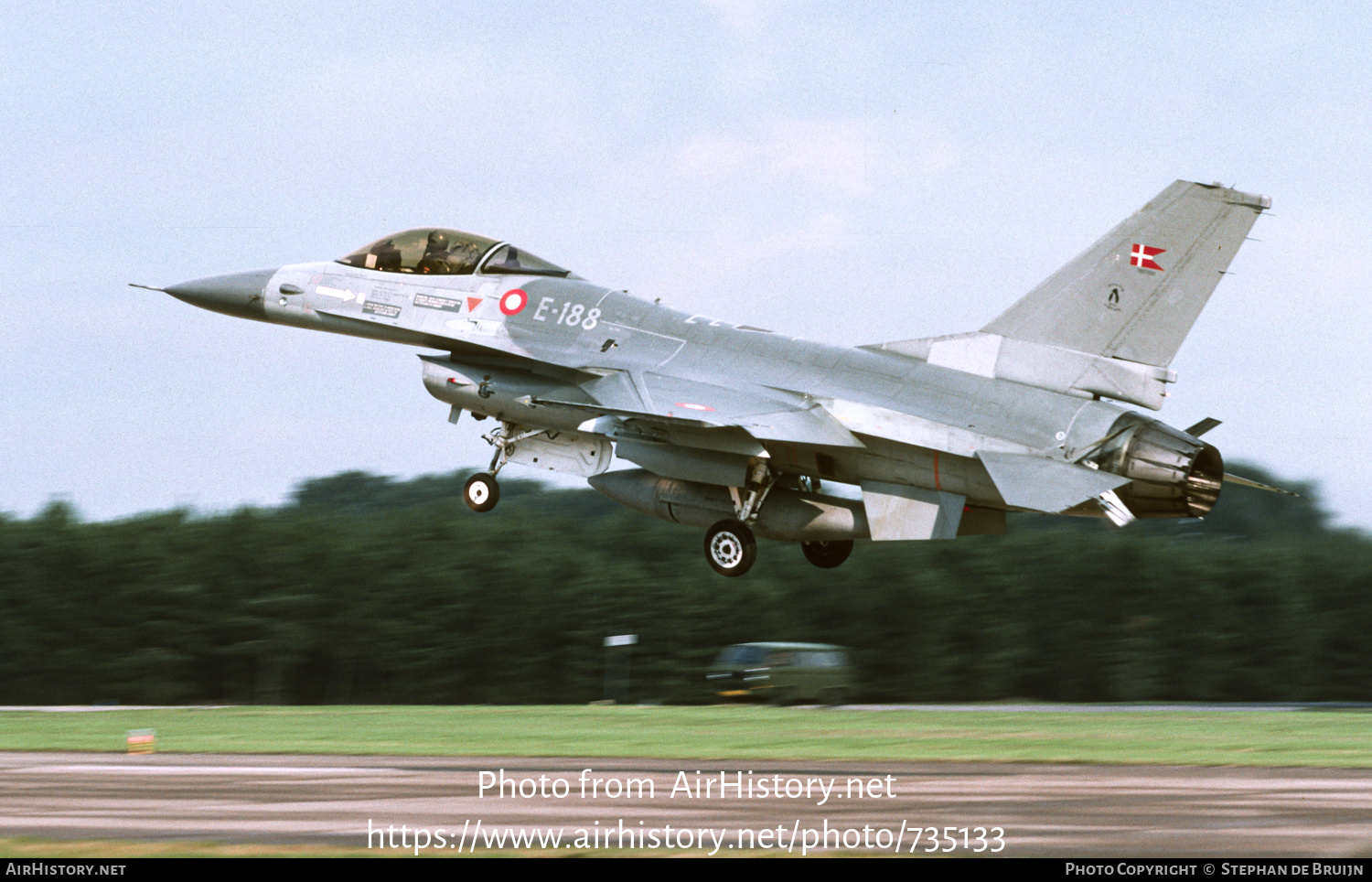 Aircraft Photo of E-188 | General Dynamics F-16A Fighting Falcon | Denmark - Air Force | AirHistory.net #735133