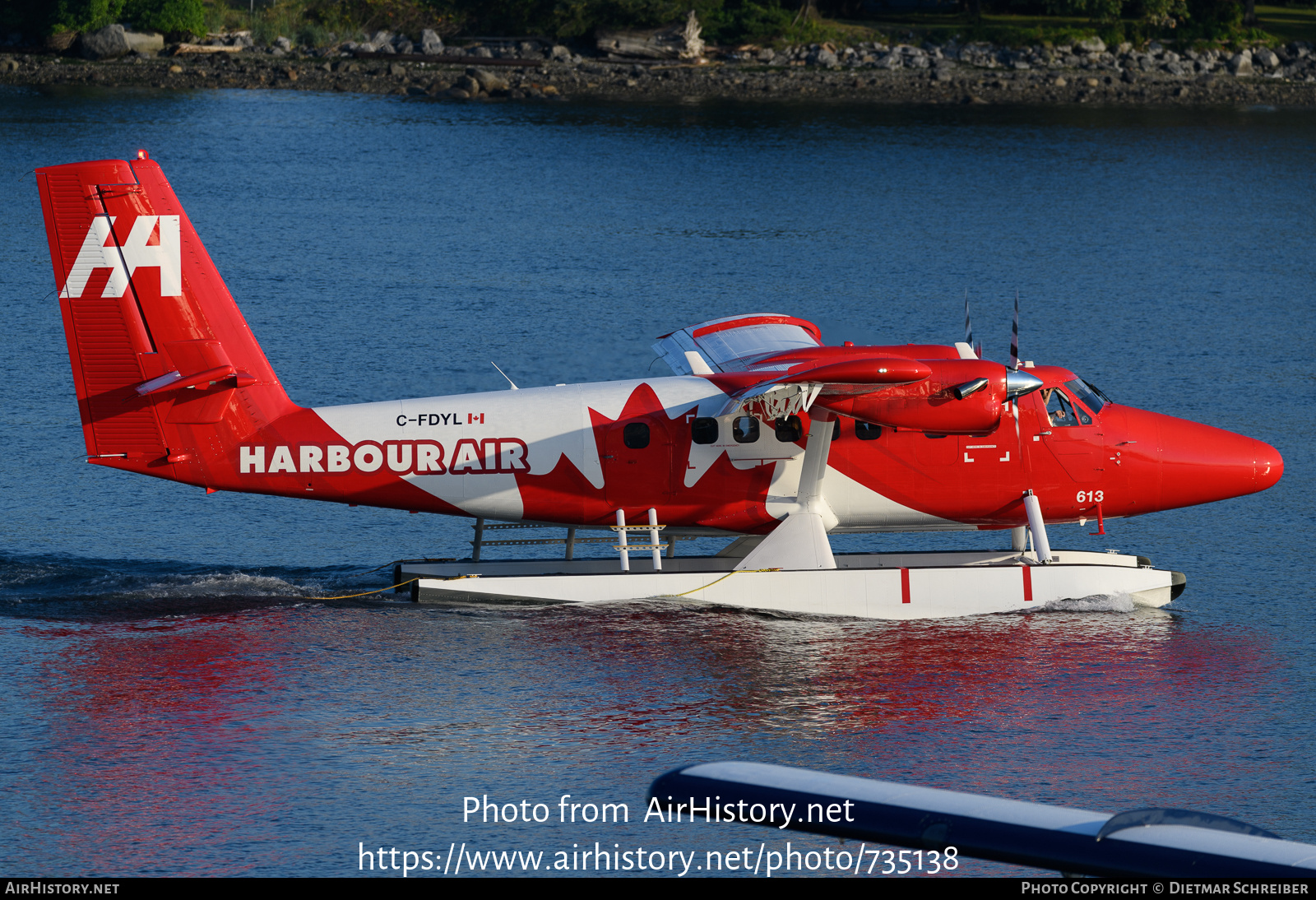 Aircraft Photo of C-FDYL | De Havilland Canada DHC-6-300 Twin Otter | Harbour Air | AirHistory.net #735138