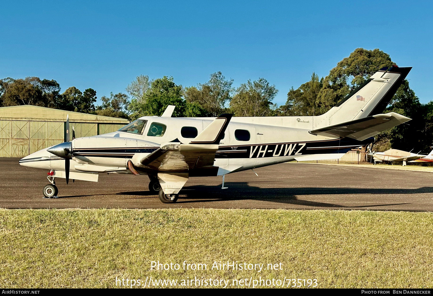 Aircraft Photo of VH-UWZ | Beech B60 Duke | AirHistory.net #735193