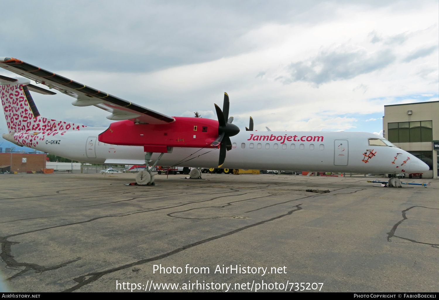 Aircraft Photo of C-GKWZ | Bombardier DHC-8-402 Dash 8 | Jambojet | AirHistory.net #735207