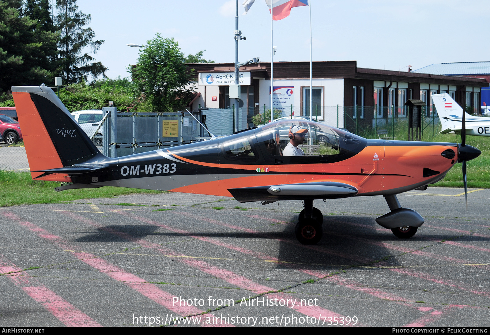 Aircraft Photo of OM-W383 | TomarkAero Viper SD4 | AirHistory.net #735399