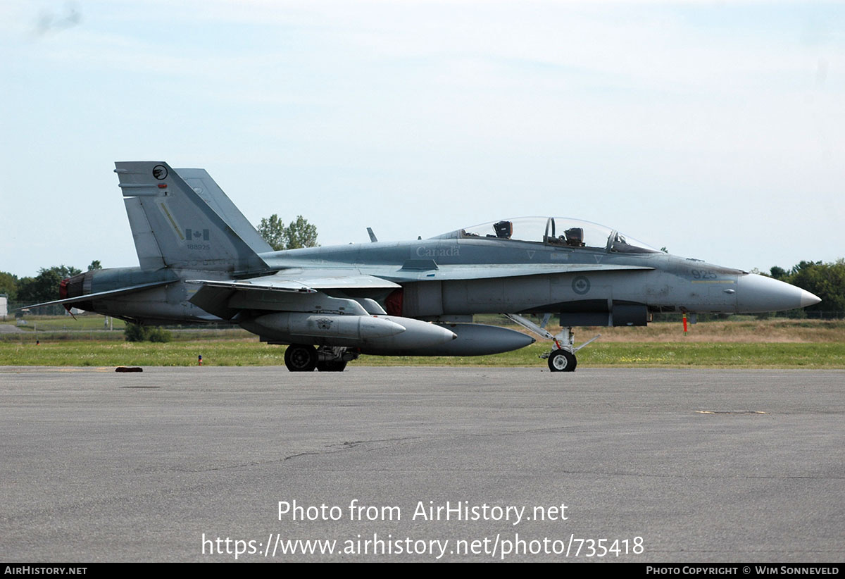 Aircraft Photo of 188925 | McDonnell Douglas CF-188B Hornet | Canada - Air Force | AirHistory.net #735418