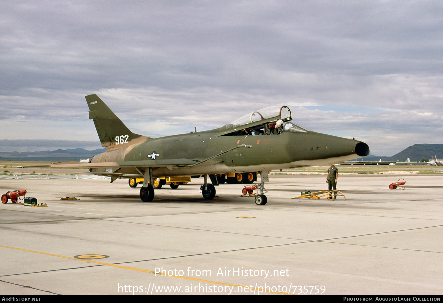 Aircraft Photo of 56-3962 / AF56-962 | North American F-100F Super Sabre | USA - Air Force | AirHistory.net #735759