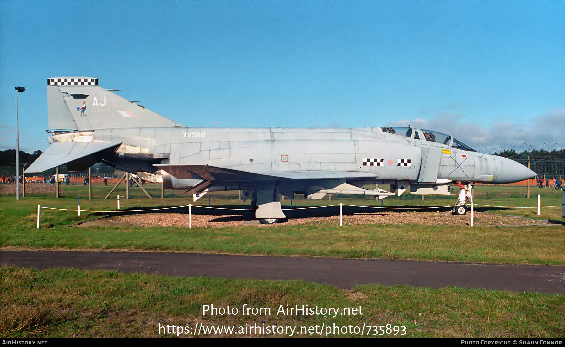 Aircraft Photo of XV586 | McDonnell Douglas F-4K Phantom FG1 | UK - Air Force | AirHistory.net #735893