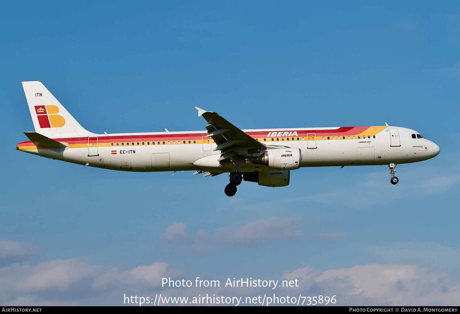 Aircraft Photo of EC-ITN | Airbus A321-211 | Iberia | AirHistory.net #735896