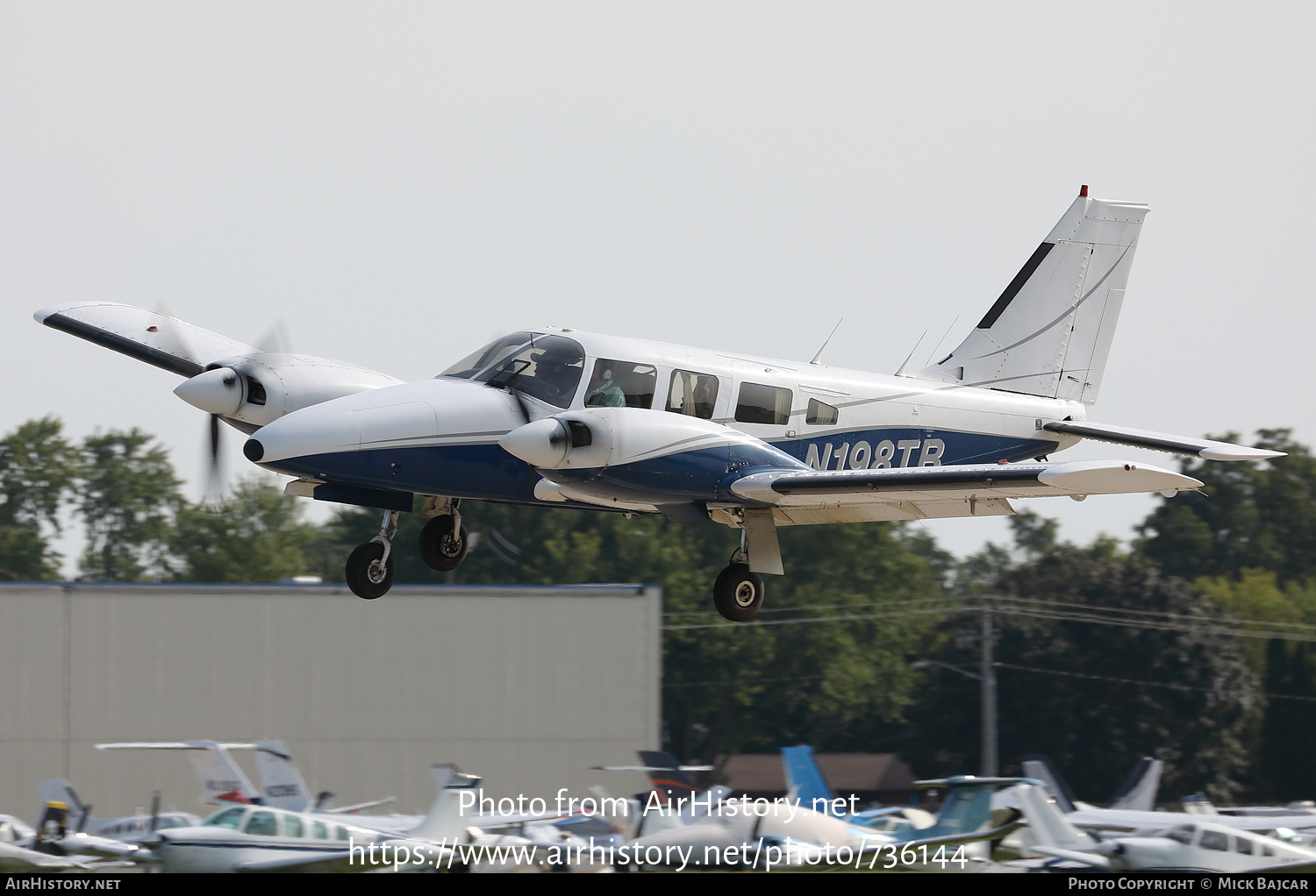 Aircraft Photo of N198TB | Piper PA-34-200T Seneca II | AirHistory.net #736144