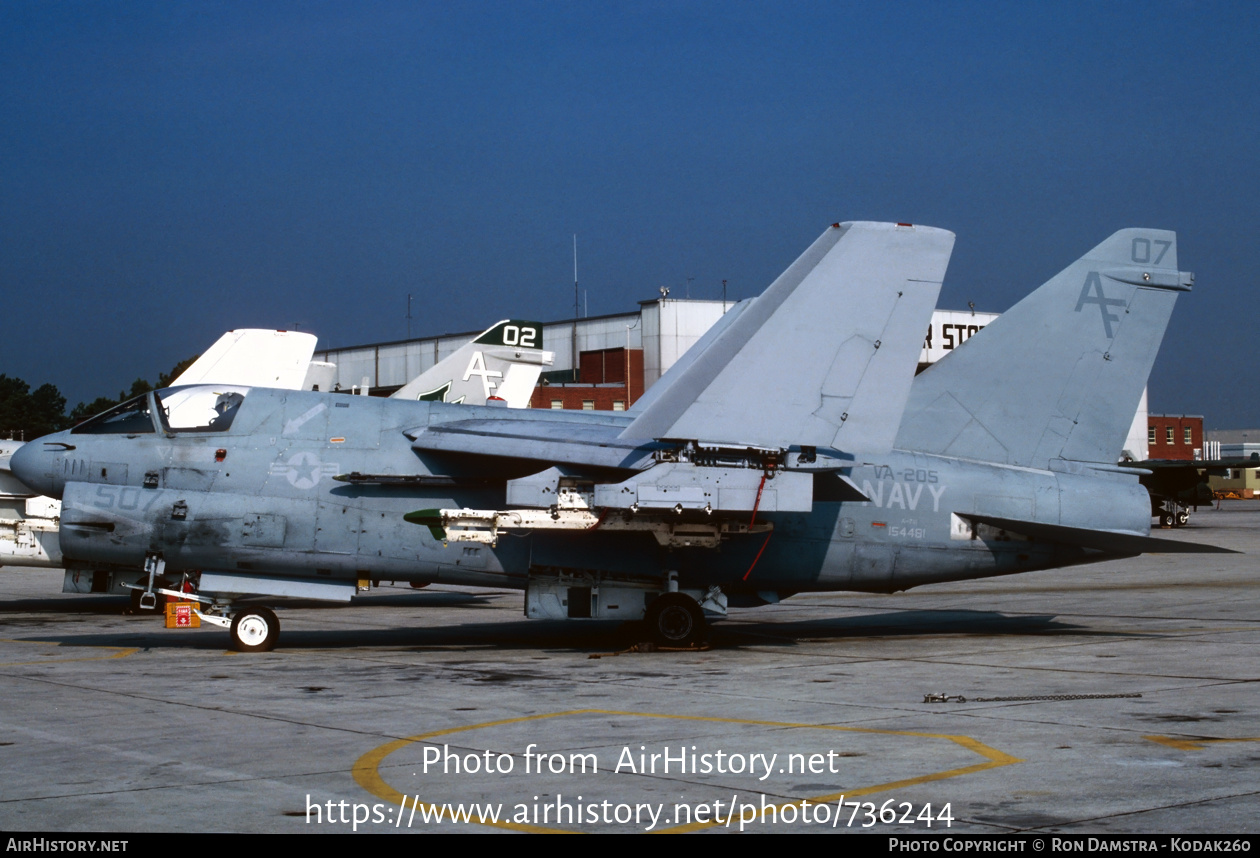 Aircraft Photo of 154481 | LTV A-7B Corsair II | USA - Navy | AirHistory.net #736244