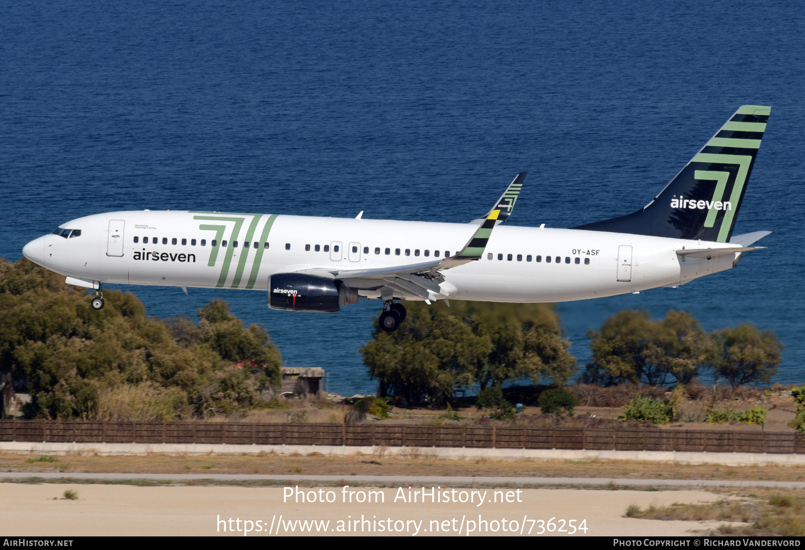 Aircraft Photo of OY-ASF | Boeing 737-8GJ | Airseven | AirHistory.net #736254