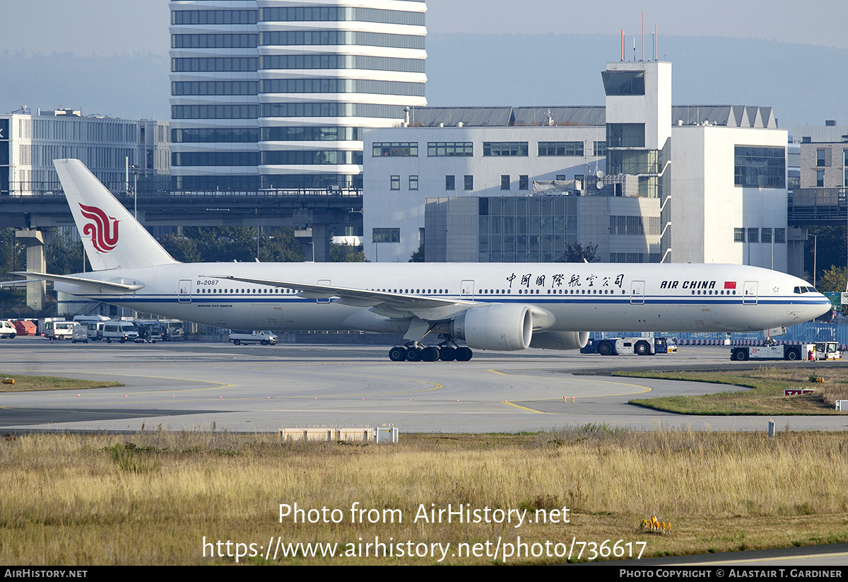 Aircraft Photo of B-2087 | Boeing 777-39L/ER | Air China | AirHistory.net #736617