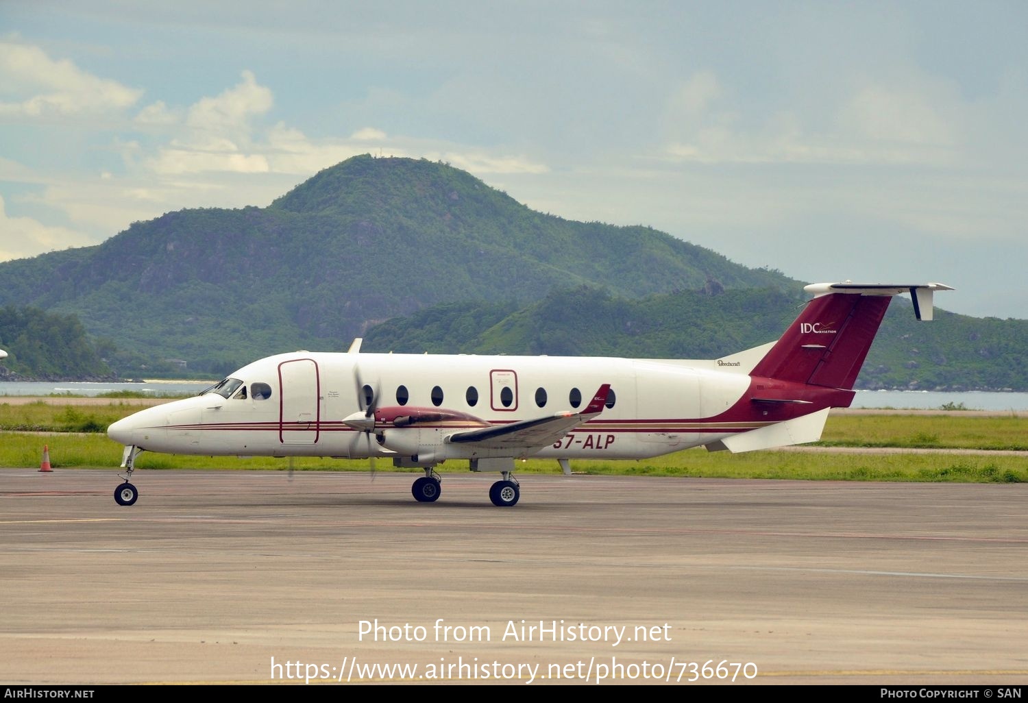 Aircraft Photo of S7-ALP | Raytheon 1900D | IDC - Islands Development Company | AirHistory.net #736670