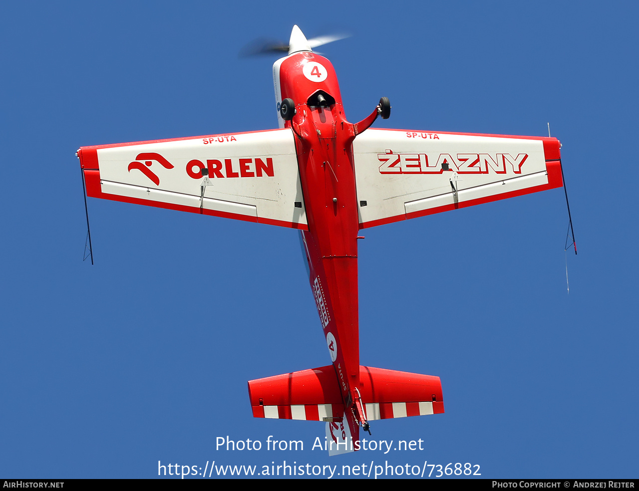 Aircraft Photo of SP-UTA | Extra EA-300LC | Zelazny Aerobatic Team | AirHistory.net #736882