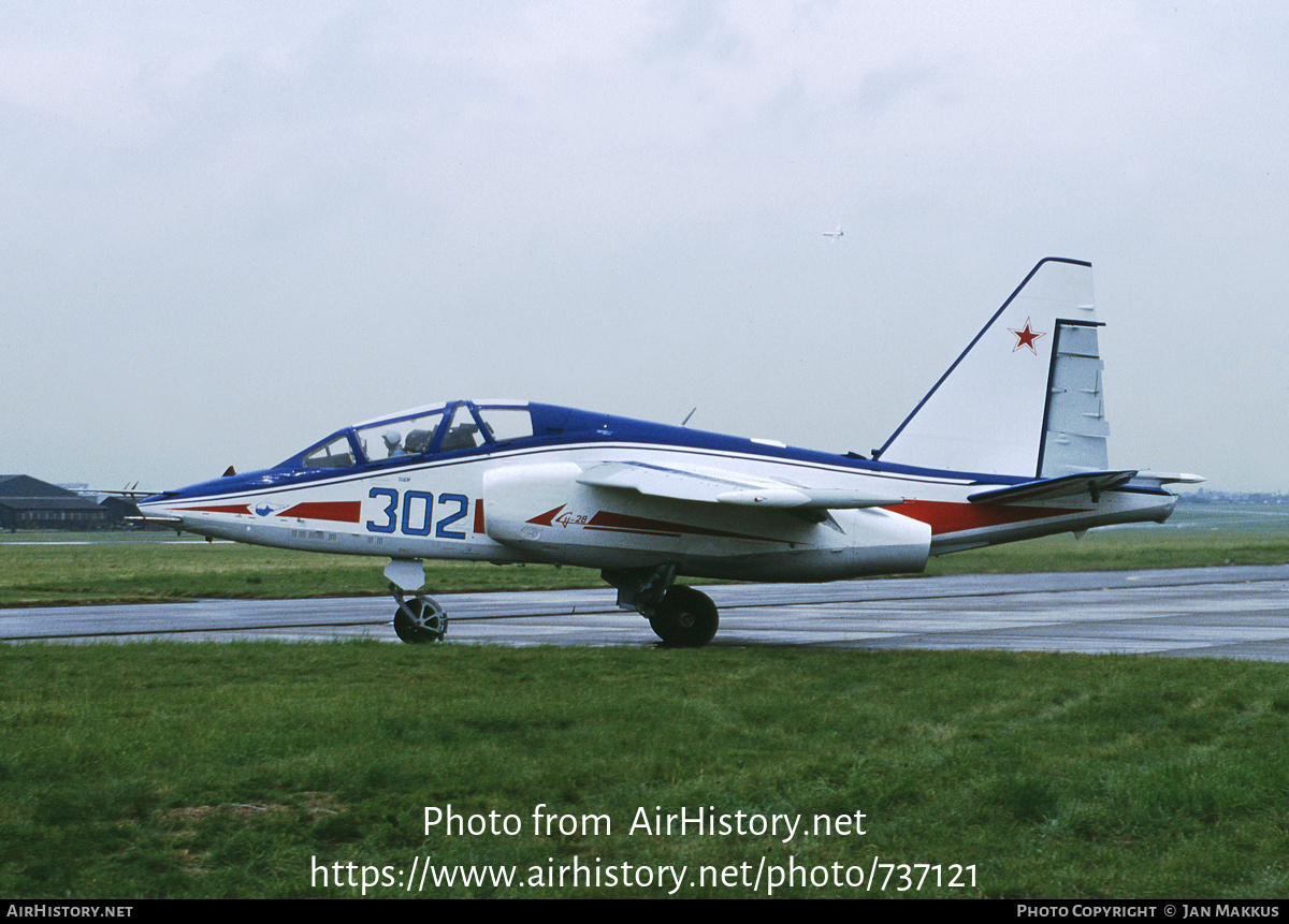 Aircraft Photo of 302 blue | Sukhoi Su-28 | Soviet Union - Air Force | AirHistory.net #737121