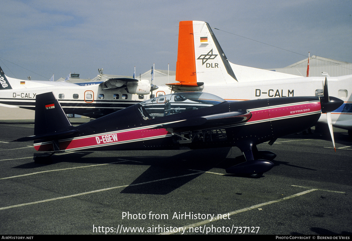 Aircraft Photo of D-EGEW | Extra EA-300 | AirHistory.net #737127