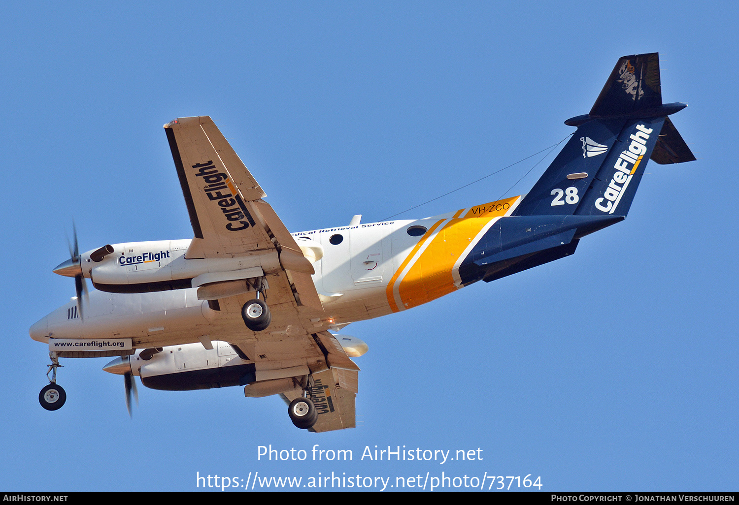 Aircraft Photo of VH-ZCO | Raytheon B200 King Air | CareFlight | AirHistory.net #737164