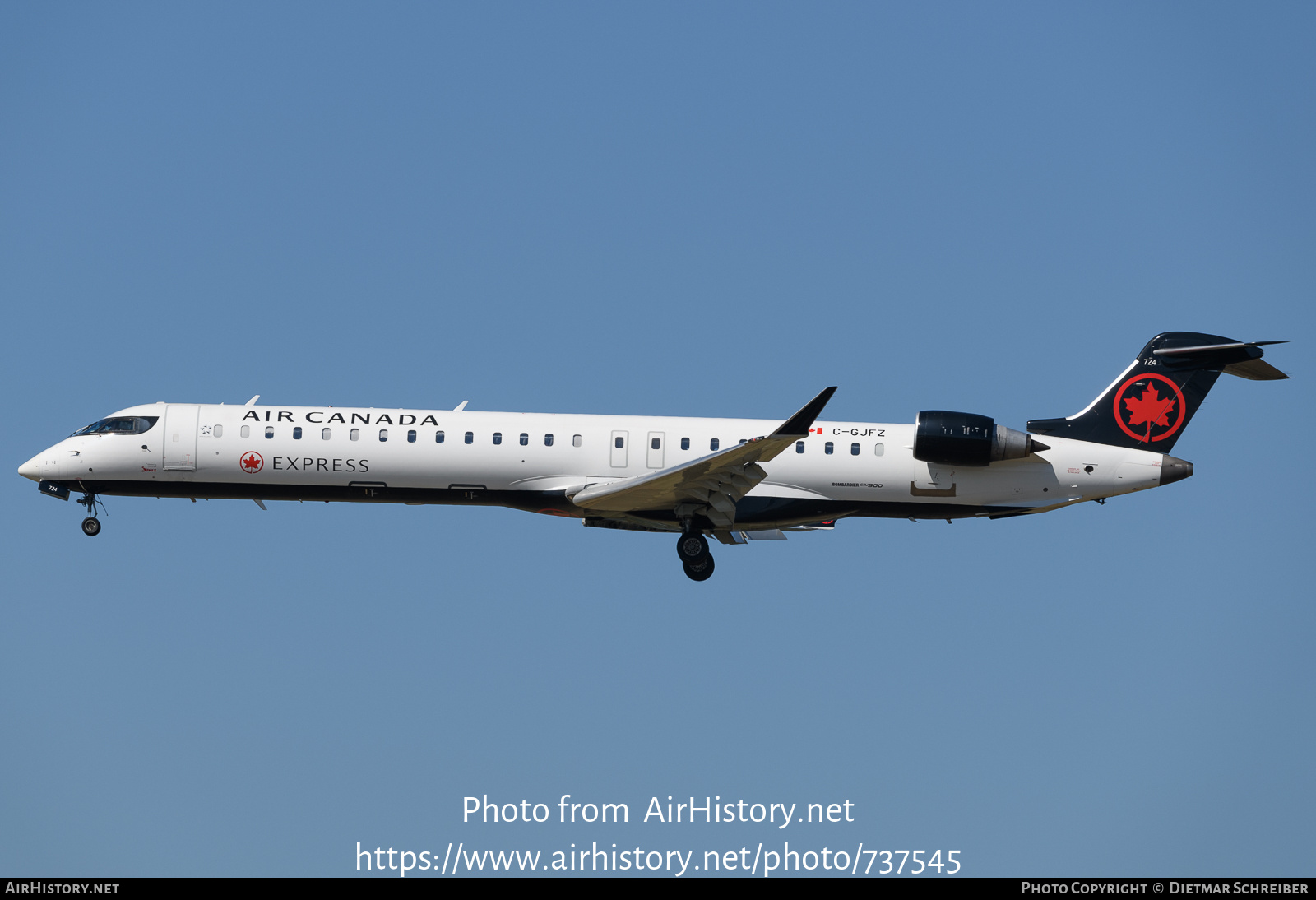 Aircraft Photo of C-GJFZ | Bombardier CRJ-900LR (CL-600-2D24) | Air Canada Express | AirHistory.net #737545