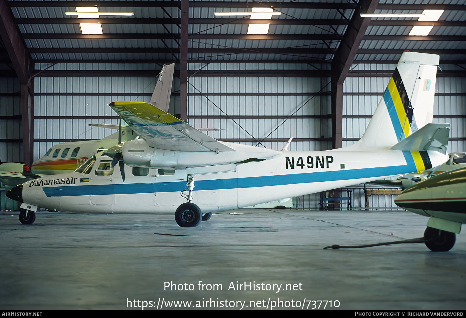 Aircraft Photo of N49NP | Aero Commander 500S Shrike Commander | Bahamasair | AirHistory.net #737710