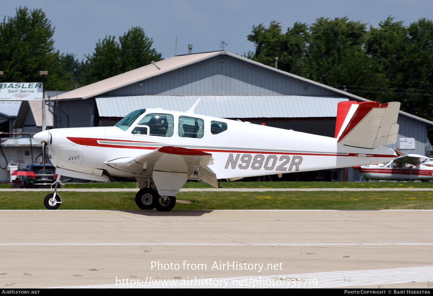 Aircraft Photo of N9802R | Beech M35 Bonanza | AirHistory.net #737719