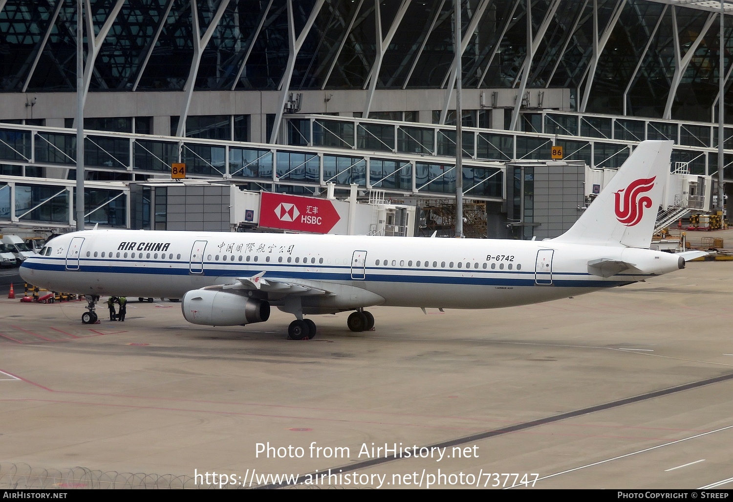 Aircraft Photo of B-6742 | Airbus A321-232 | Air China | AirHistory.net #737747