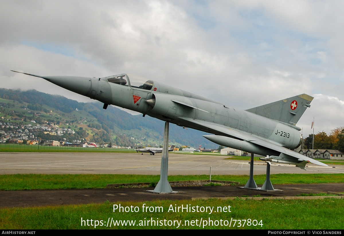 Aircraft Photo of J-2313 | Dassault Mirage IIIS | Switzerland - Air Force | AirHistory.net #737804