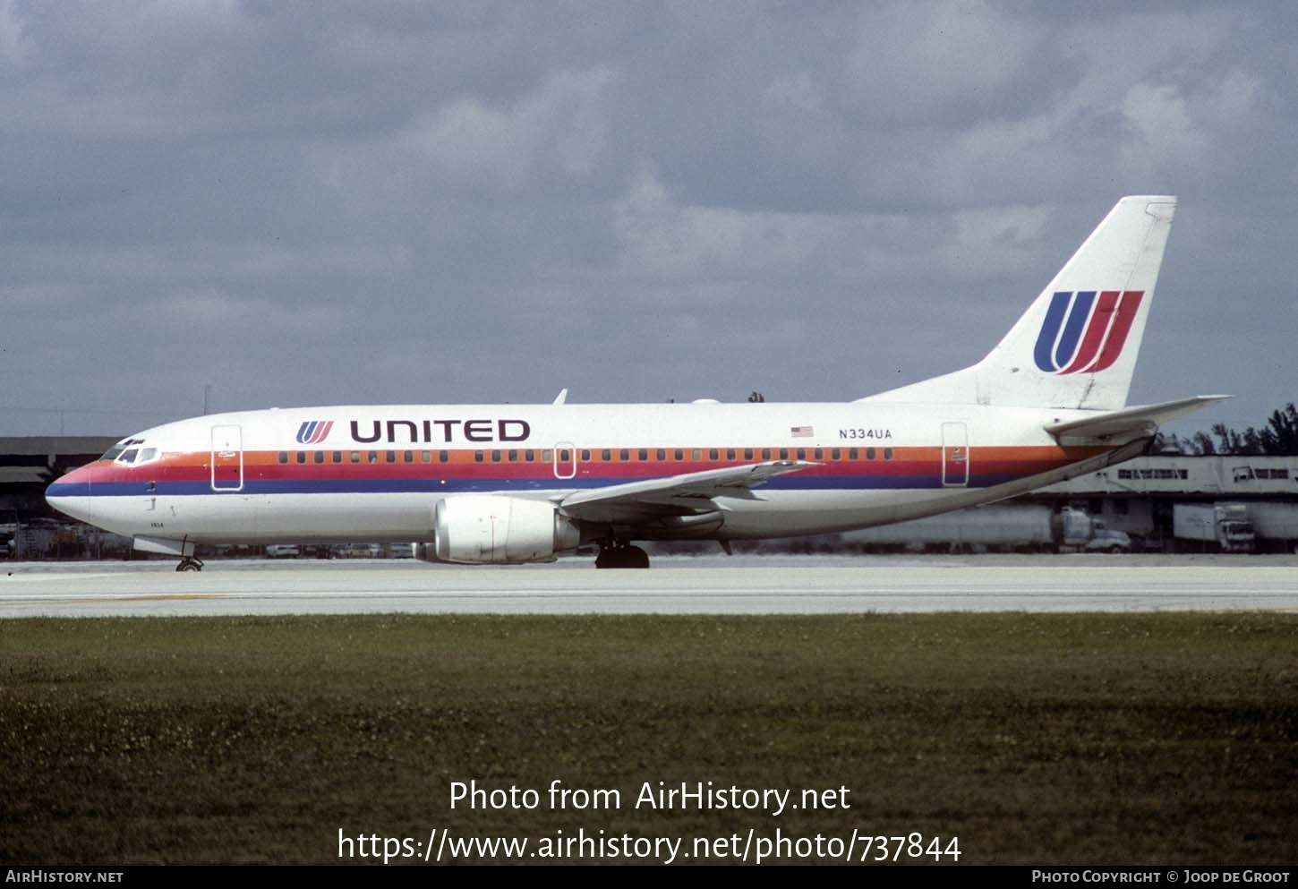 Aircraft Photo of N334UA | Boeing 737-322 | United Airlines | AirHistory.net #737844