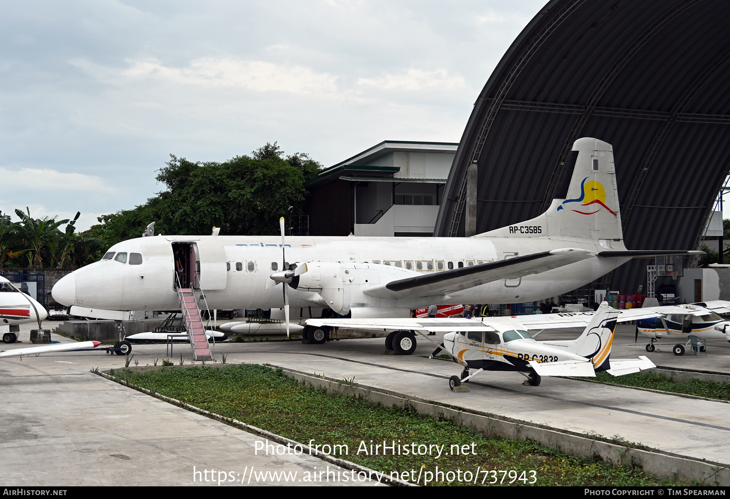 Aircraft Photo of RP-C3585 | NAMC YS-11A-500 | AirHistory.net #737943