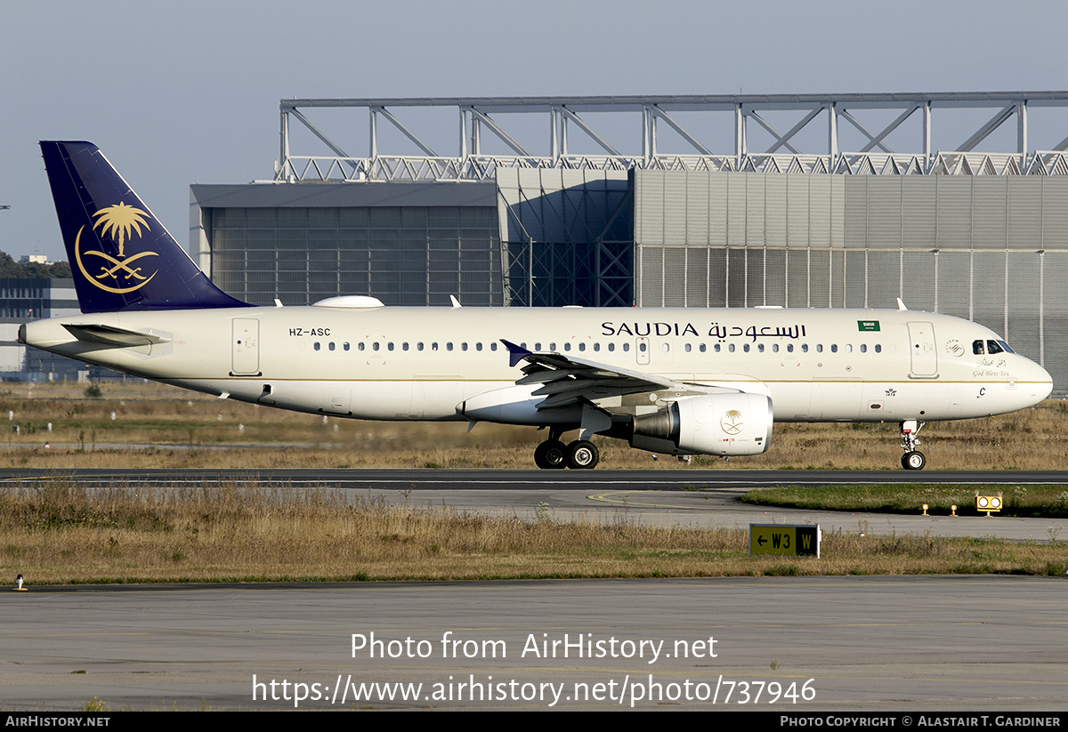 Aircraft Photo of HZ-ASC | Airbus A320-214 | Saudia - Saudi Arabian Airlines | AirHistory.net #737946