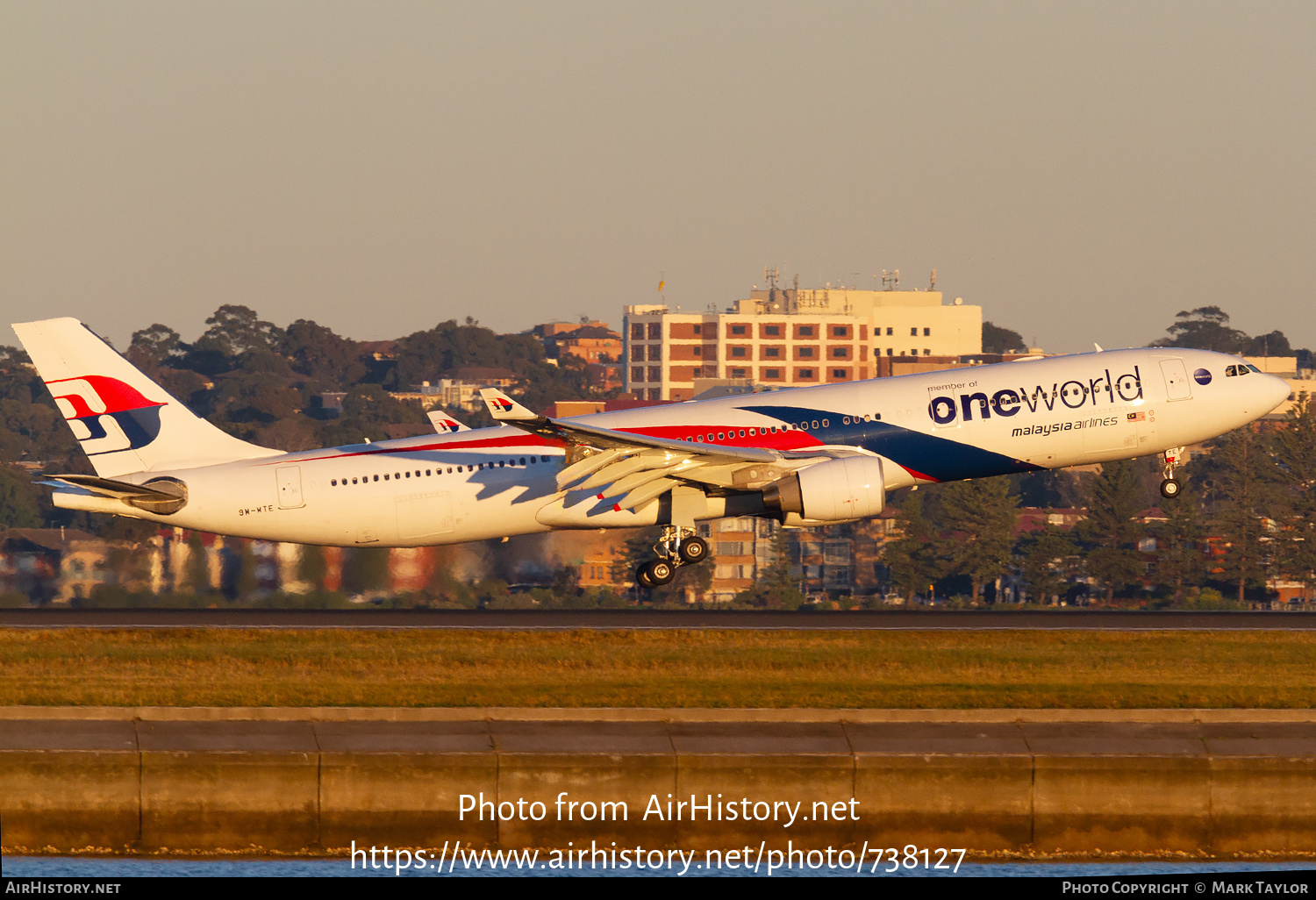 Aircraft Photo of 9M-MTE | Airbus A330-323E | Malaysia Airlines | AirHistory.net #738127