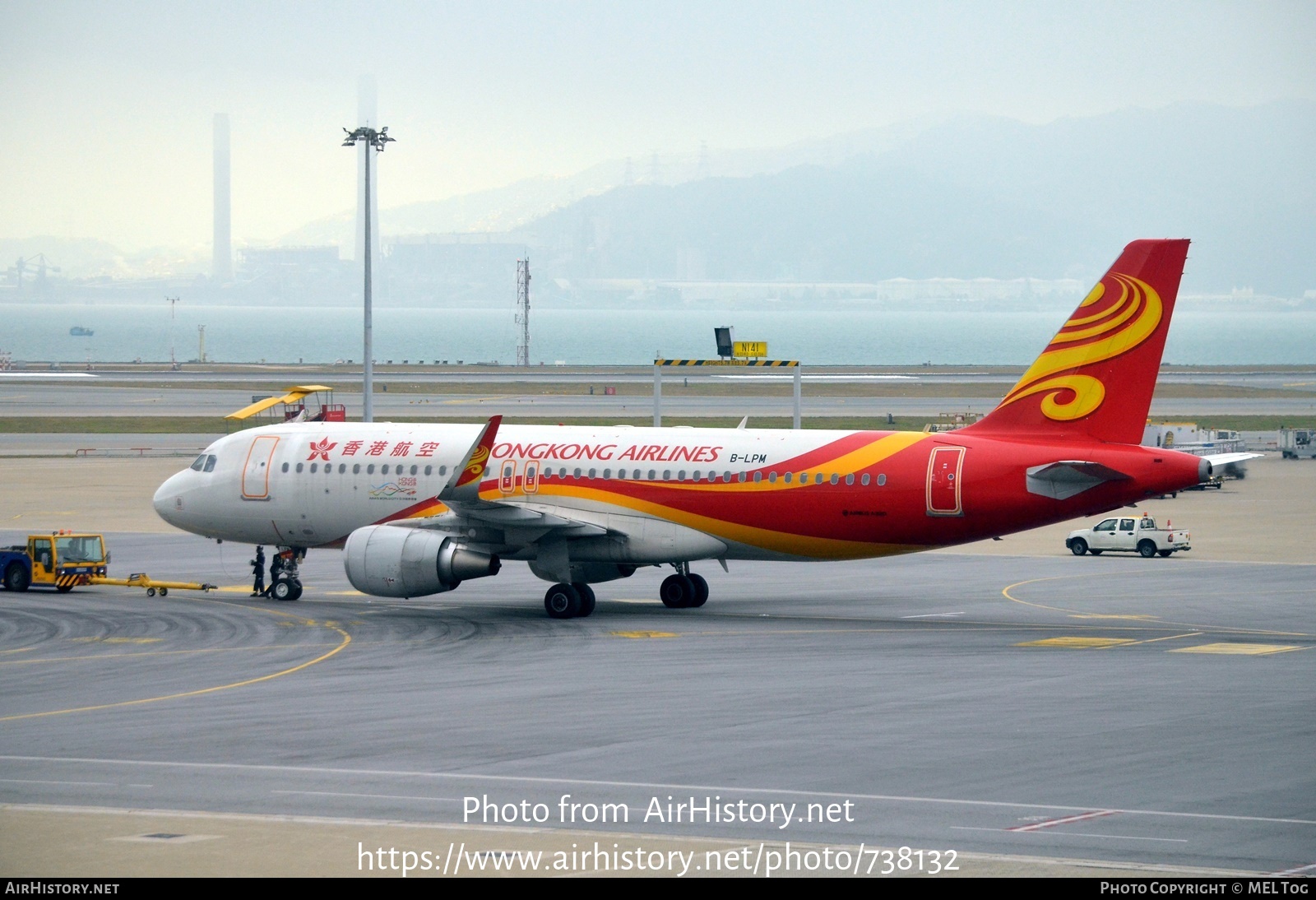 Aircraft Photo of B-LPM | Airbus A320-214 | Hong Kong Airlines | AirHistory.net #738132