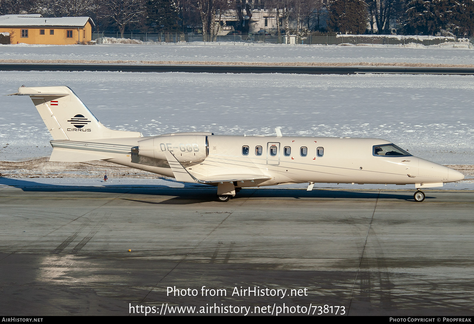 Aircraft Photo of OE-GGB | Learjet 40 | Cirrus Aviation | AirHistory.net #738173