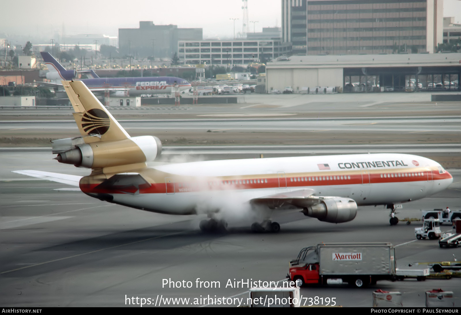 Aircraft Photo of N68043 | McDonnell Douglas DC-10-10 | Continental Airlines | AirHistory.net #738195