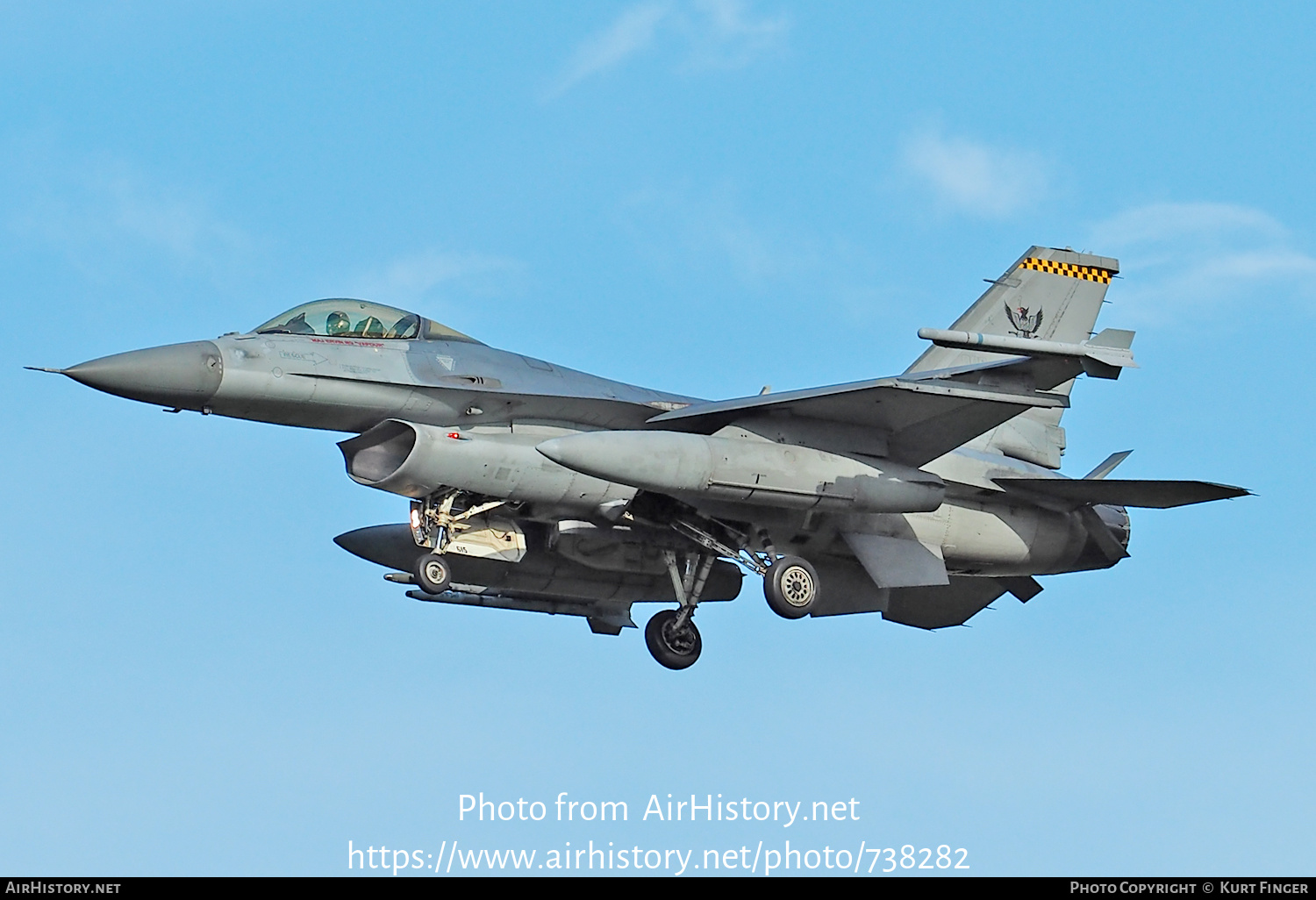 Aircraft Photo of 615 | Lockheed Martin F-16C Fighting Falcon | Singapore - Air Force | AirHistory.net #738282