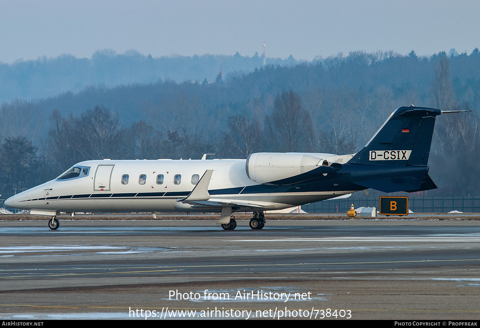 Aircraft Photo of D-CSIX | Learjet 60 | AirHistory.net #738403